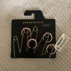 Set of four gold rings